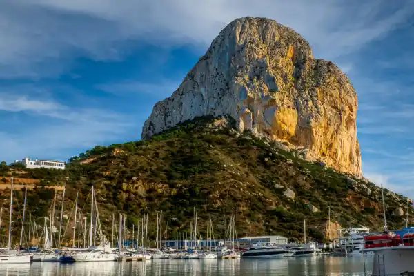 Calpe – A Híres Ifach-Szikla, Ikonikus Fotóháttér