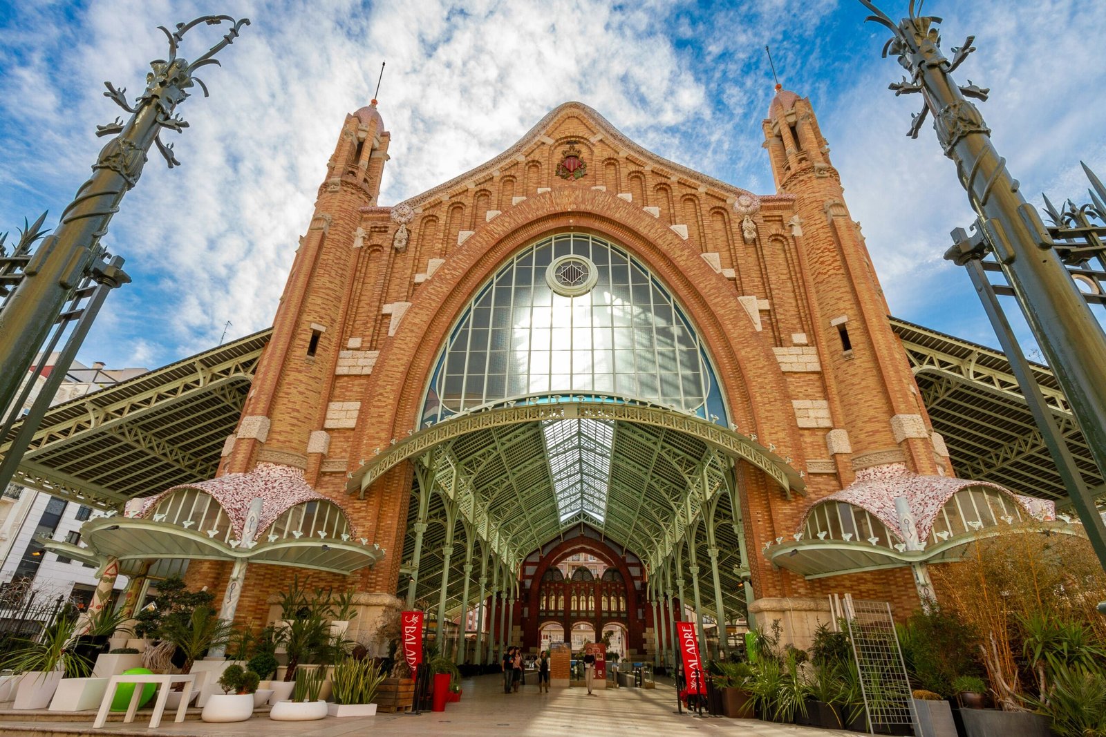 Valencia Mercado Scaled