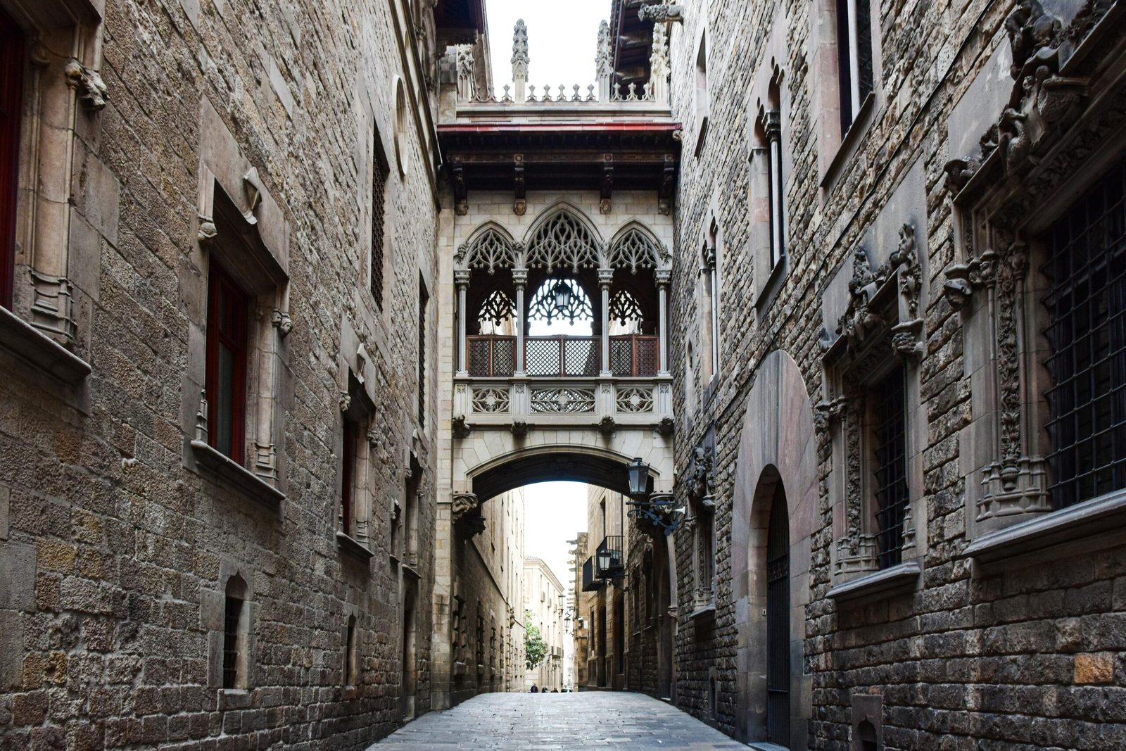 Barcelona Gotikus Negyed Scaled