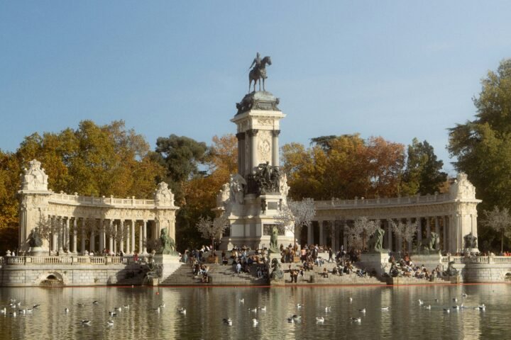 Madrid És Barcelona – Két Város, Két Világ