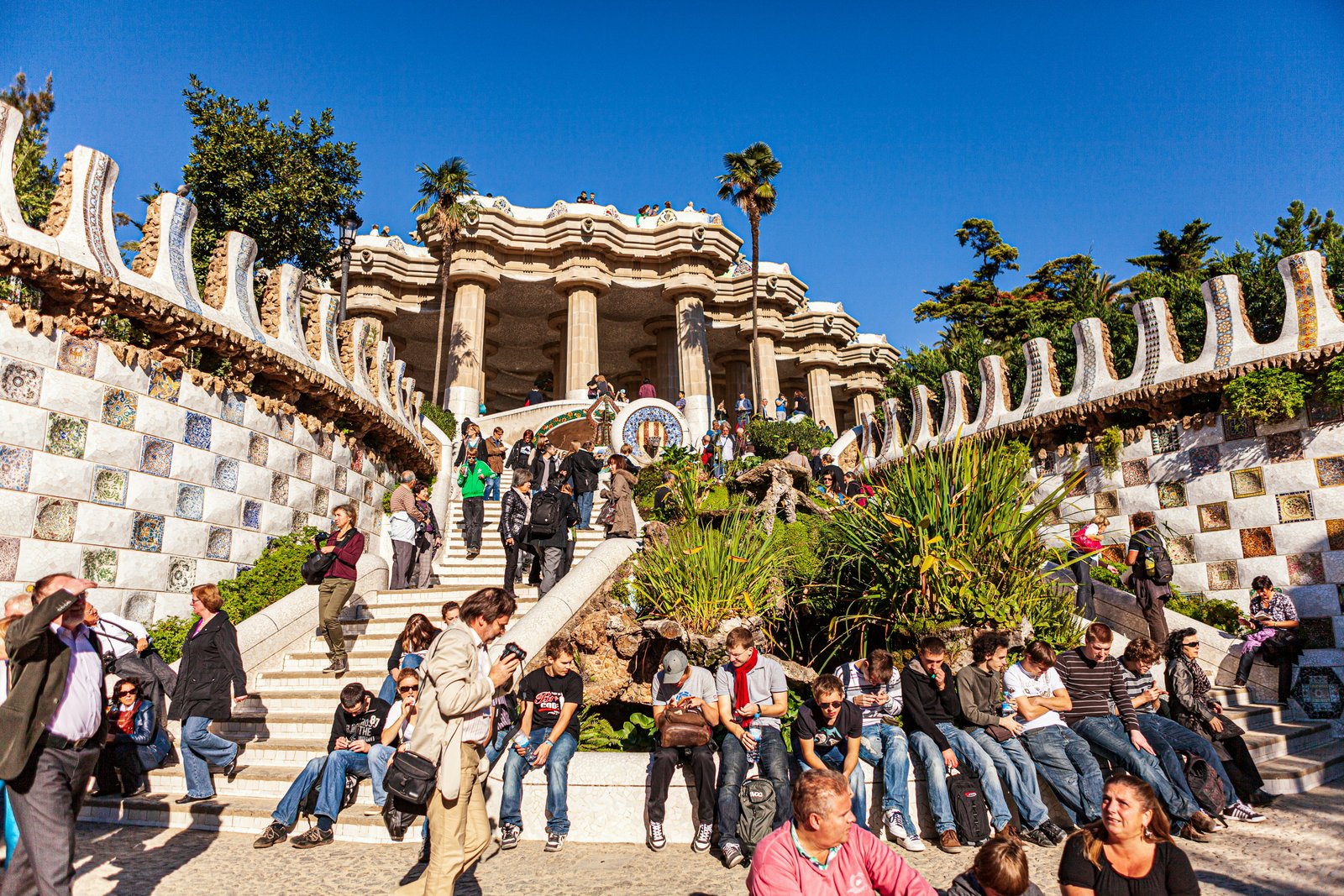Spanyol Nyaralas 2026 Guell Park Tomeg